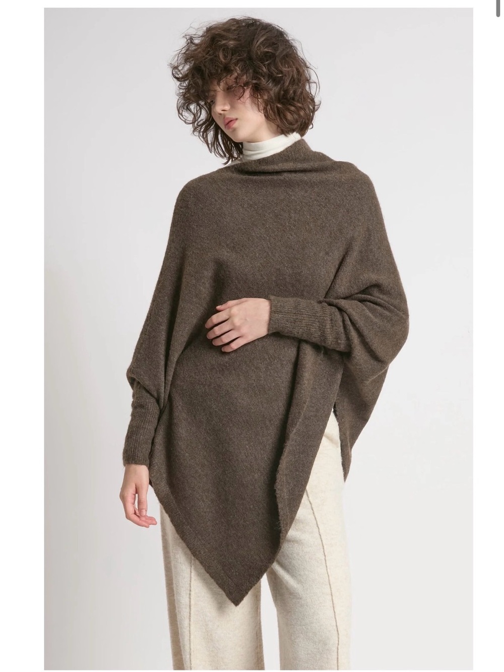 📌Look by M Heather Brown Women's Poncho Sweater